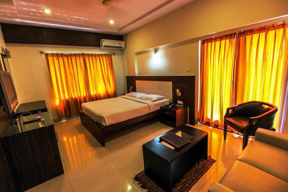 Hotel Vandematharam Bangalore Exterior photo