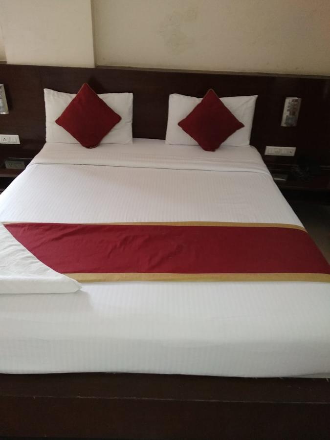 Hotel Vandematharam Bangalore Exterior photo